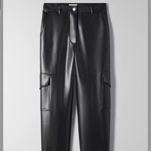 Aritzia Wilfred Modern Cargo Black Vegan Leather Pants NWT